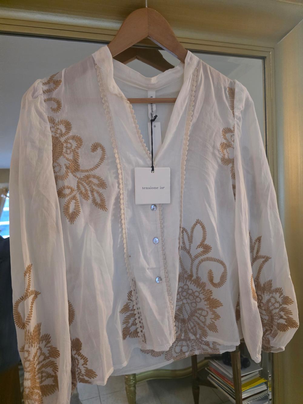 Blusa Bordada